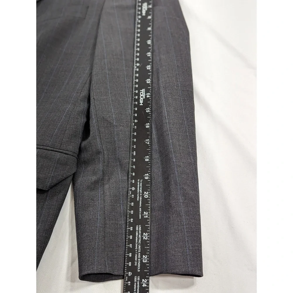 Stafford Blazer Sport Coat Jacket Classic Fit  43R Wool Blend Gray Subtle Stripe